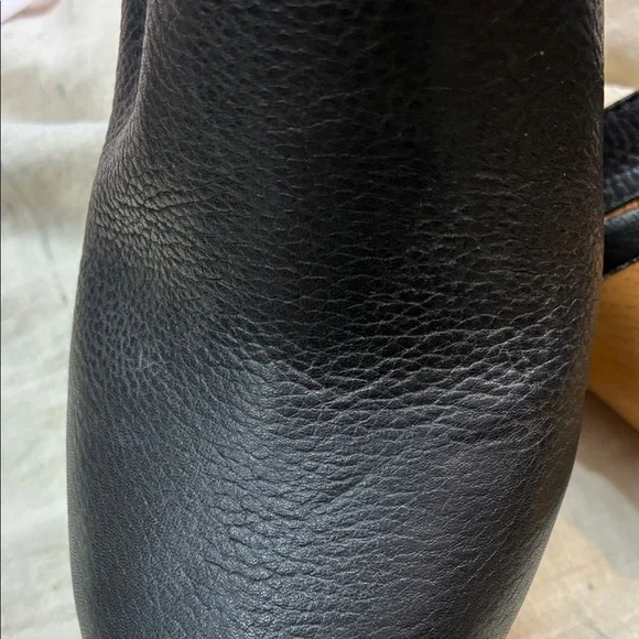 Report Black Leather Platform Slingback Clog Heels - Picture 10 of 11